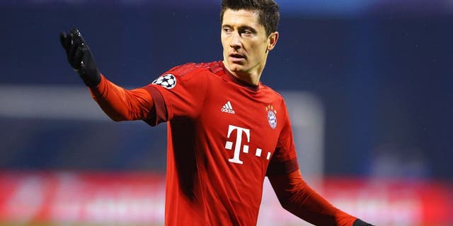 ZAGREB, CROATIA - DECEMBER 09: Robert Lewandowski of Bayern Munich gestures during the UEFA Champions League Group F match between GNK Dinamo Zagreb and FC Bayern Munchen at Maksimir Stadium on December 9, 2015 in Zagreb, Croatia. (Photo by Alexander Hassenstein/Bongarts/Getty Images)