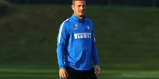 COMO, ITALY - NOVEMBER 12: Nemanja Vidic of FC Internazionale Milano looks on during FC Internazionale training session at the club's training ground on November 12, 2015 in Appiano Gentile Como, Italy. (Photo by Marco Luzzani - Inter/Inter via Getty Images)