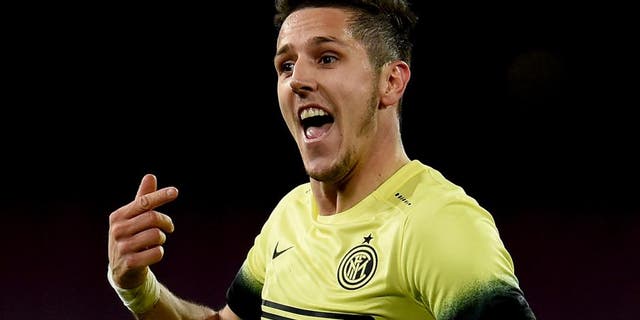 NAPLES, ITALY - JANUARY 19: Stevan Jovetic of FC Internazionale celebrates after scoring the opening goal during the TIM Cup match between SSC Napoli and FC Internazionale Milano at Stadio San Paolo on January 19, 2016 in Naples, Italy. (Photo by Claudio Villa - Inter/Inter via Getty Images)
