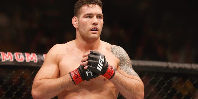 LAS VEGAS, NV - DECEMBER 12: Chris Weidman prepares round two of his UFC middleweight championship bout during the UFC 194 event inside MGM Grand Garden Arena on December 12, 2015 in Las Vegas, Nevada. (Photo by Christian Petersen/Zuffa LLC/Zuffa LLC via Getty Images)