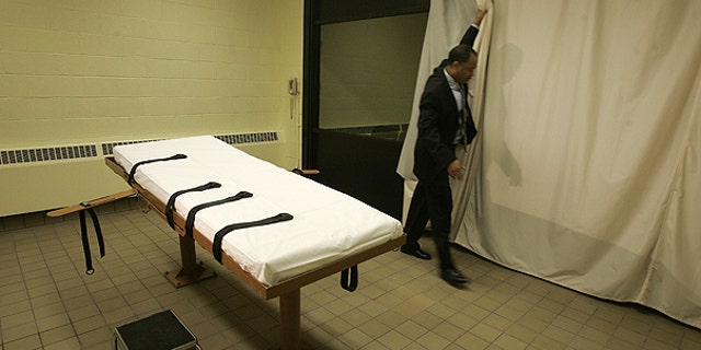 This November 2005 file photo shows the death chamber at the Southern Ohio Corrections Facility in Lucasville, Ohio.