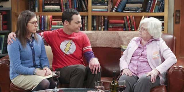 Sheldon (Jim Parsons) and Amy (Mayim Bialik) tussle with Meemaw (June Squibb).