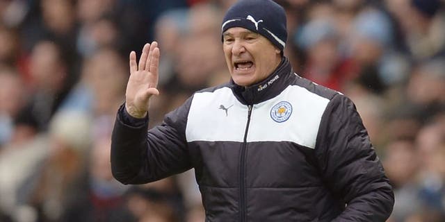 Leicester City's Italian manager Claudio Ranieri shouts instructions to his players from the touchline during the English Premier League football match between Manchester City and Leicester City at the Etihad Stadium in Manchester, north west England, on February 6, 2016. / AFP / OLI SCARFF / RESTRICTED TO EDITORIAL USE. No use with unauthorized audio, video, data, fixture lists, club/league logos or 'live' services. Online in-match use limited to 75 images, no video emulation. No use in betting, games or single club/league/player publications. / (Photo credit should read OLI SCARFF/AFP/Getty Images)