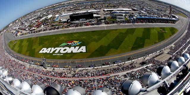 DAYTONA BEACH, FL - FEBRUARY 22: A general view of cars racing the NASCAR Sprint Cup Series 57th Annual Daytona 500 at Daytona International Speedway on February 22, 2015 in Daytona Beach, Florida. (Photo by Jeff Zelevansky/NASCAR via Getty Images)