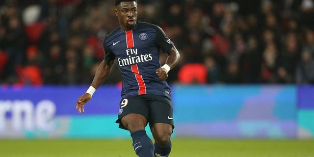 PARIS, FRANCE - JANUARY 23: Serge Aurier of PSG in action during the French Ligue 1 match between Paris Saint-Germain (PSG) and SCO Angers at Parc des Princes stadium on January 23, 2016 in Paris, France. (Photo by Jean Catuffe/Getty Images)