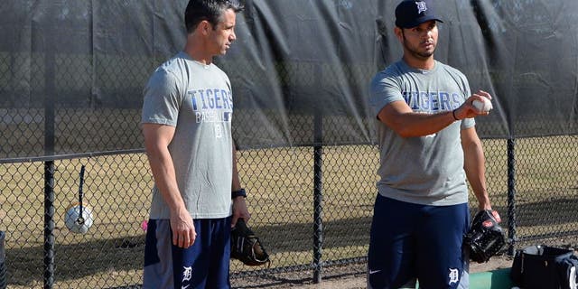 LAKELAND, FL - FEBRUARY 17: Manager Brad Ausmus #7 of the Detroit Tigers talks with pitcher Anibal Sanchez #19 during a Spring Training workout day at the TigerTown Facility on February 17, 2016 in Lakeland, Florida. (Photo by Mark Cunningham/MLB Photos via Getty Images)