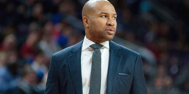 Feb 27, 2015; Auburn Hills, MI, USA; New York Knicks head coach Derek Fisher during the second quarter against the Detroit Pistons at The Palace of Auburn Hills. Mandatory Credit: Tim Fuller-USA TODAY Sports
