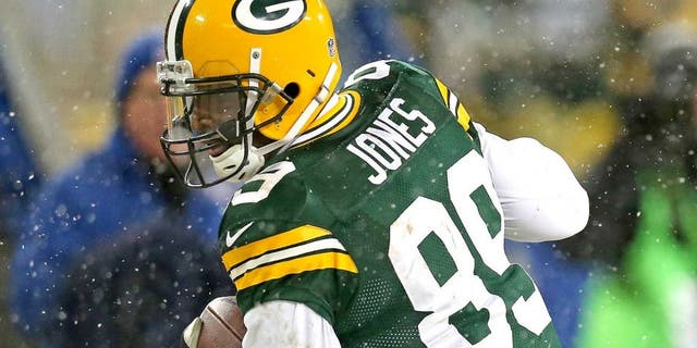 GREEN BAY, WI - DECEMBER 22: James Jones #89 of the Green Bay Packers makes a catch against the Pittsburgh Steelers at Lambeau Field on December 22, 2013 in Green Bay, Wisconsin. The Steelers defeated the Packers 38-31. (Photo by Jonathan Daniel/Getty Images) *** Local Caption *** James Jones