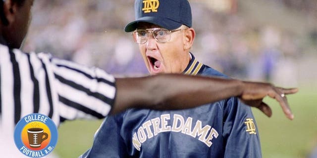 3 Sep 1994: Coach Lou Holtz of the Notre Dame Fighting Irish argues with the official during a game against the Northwestern Wildcats. Notre Dame won the game 42-15. Mandatory Credit: Jonathan Daniel /Allsport