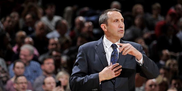 CLEVELAND, OH - JANUARY 21: David Blatt of the Cleveland Cavaliers coaches against the Los Angeles Clippers on January 21, 2016 at Quicken Loans Arena in Cleveland, Ohio. NOTE TO USER: User expressly acknowledges and agrees that, by downloading and/or using this Photograph, user is consenting to the terms and conditions of the Getty Images License Agreement. Mandatory Copyright Notice: Copyright 2016 NBAE (Photo by David Liam Kyle/NBAE via Getty Images)