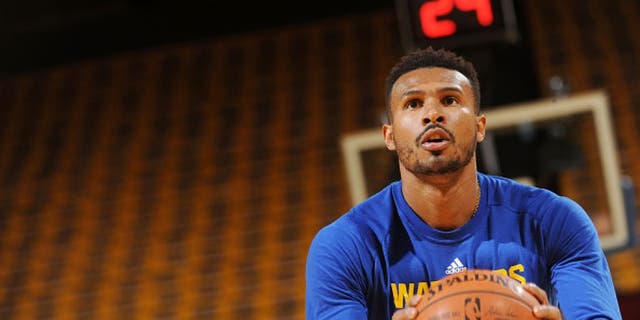 OAKLAND, CA - APRIL 18: Leandro Barbosa #19 of the Golden State Warriors warms up before the game against the Houston Rockets in Game Two of the Western Conference Quarterfinals during the 2016 NBA Playoffs on April 18, 2016 at ORACLE Arena in Oakland, California. NOTE TO USER: User expressly acknowledges and agrees that, by downloading and or using this photograph, user is consenting to the terms and conditions of Getty Images License Agreement. Mandatory Copyright Notice: Copyright 2016 NBAE (Photo by Noah Graham/NBAE via Getty Images)