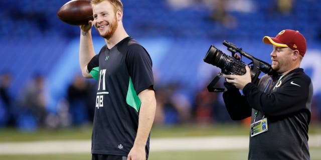INDIANAPOLIS, IN - FEBRUARY 27: Quarterback Carson Wentz of North Dakota State looks on during the 2016 NFL Scouting Combine at Lucas Oil Stadium on February 27, 2016 in Indianapolis, Indiana. (Photo by Joe Robbins/Getty Images)