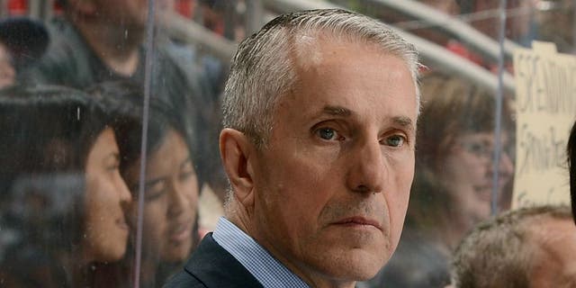 Flames fire Bob Hartley a season after he was named coach of the year | Fox  News