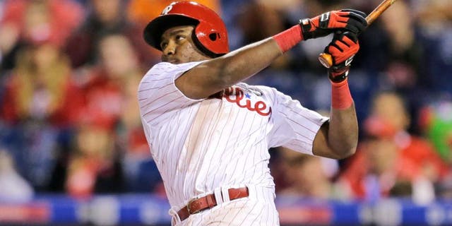 PHILADELPHIA - JUNE 3: Maikel Franco #7 of the Philadelphia Phillies hits a game tying three-run home run in the ninth inning during a game against the Cincinnati Reds at Citizens Bank Park on June 3, 2015 in Philadelphia, Pennsylvania. The Phillies won 5-4 in 11 innings. (Photo by Hunter Martin/Getty Images)