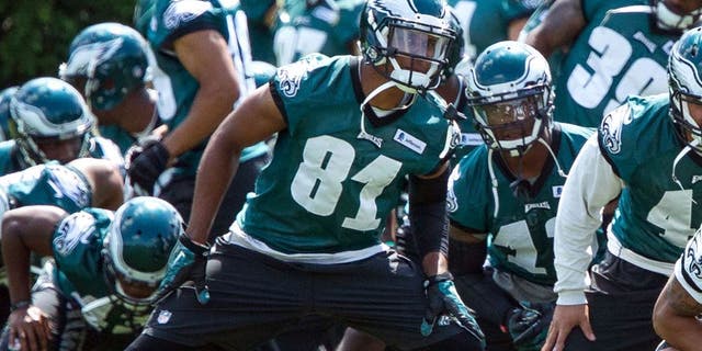 Jun 17, 2015; Philadelphia, PA, USA; Philadelphia Eagles wide receiver Jordan Matthews (81) stretches with the team during minicamp at The NovaCare Complex. Mandatory Credit: Bill Streicher-USA TODAY Sports