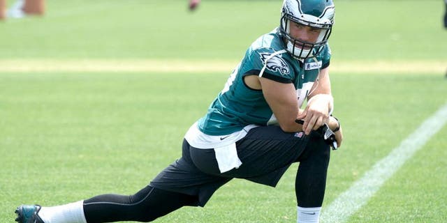 May 28, 2015; Philadelphia, PA, USA; Philadelphia Eagles tight end Zach Ertz (86) during OTA's at the NovaCare Complex. Mandatory Credit: Bill Streicher-USA TODAY Sports
