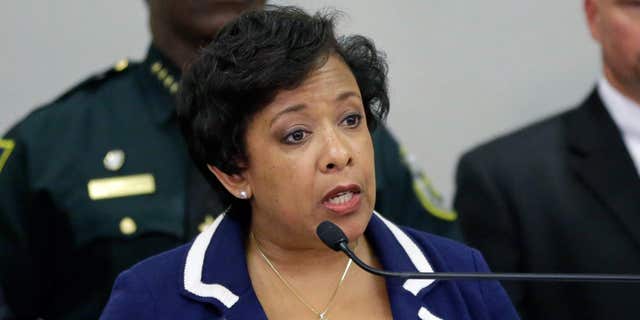 Lynch isists the investigation did not come up in her private meeting with Clinton.