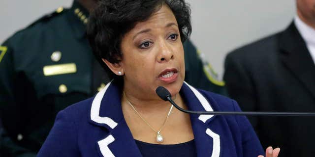 Lynch isists the investigation did not come up in her private meeting with Clinton.