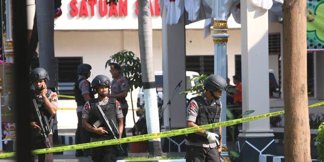 Suicide Bomber In Indonesia Linked To ISIS Leader | Fox News