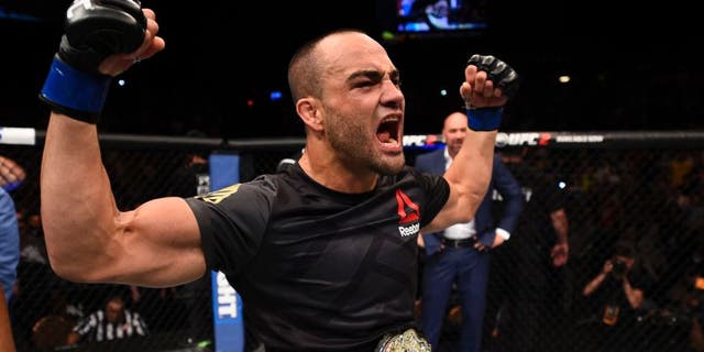 LAS VEGAS, NV - JULY 07: Eddie Alvarez celebrates after defeating Rafael Dos Anjos in their lightweight championship bout during the UFC Fight Night event inside the MGM Grand Garden Arena on July 7, 2016 in Las Vegas, Nevada. (Photo by Jeff Bottari/Zuffa LLC/Zuffa LLC via Getty Images)