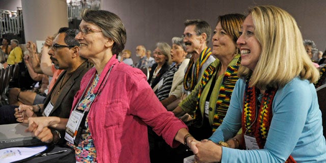 Presbyterians Continue To Be Divided Over Gays As Leaders Split On 2 9909
