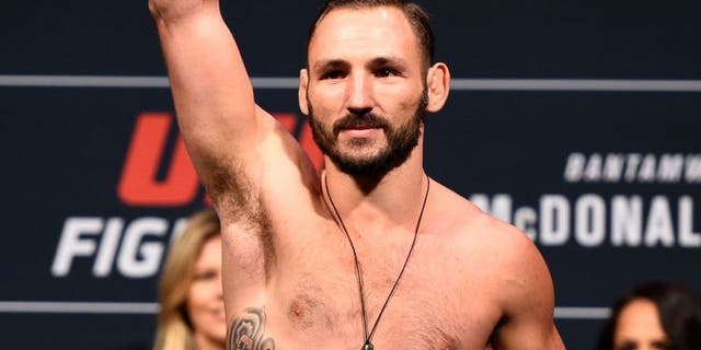 SIOUX FALLS, SD - JULY 12: Lando Vannata steps onto the scale during the UFC Fight Night weigh-in at Denny Sanford Premier Center on July 12, 2016 in Sioux Falls, South Dakota. (Photo by Jeff Bottari/Zuffa LLC/Zuffa LLC via Getty Images)