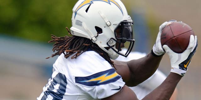 May 26, 2015; San Diego, CA, USA; San Diego Chargers running back Melvin Gordon catches a pitch during organized team activities at Charger Park. Mandatory Credit: Jake Roth-USA TODAY Sports