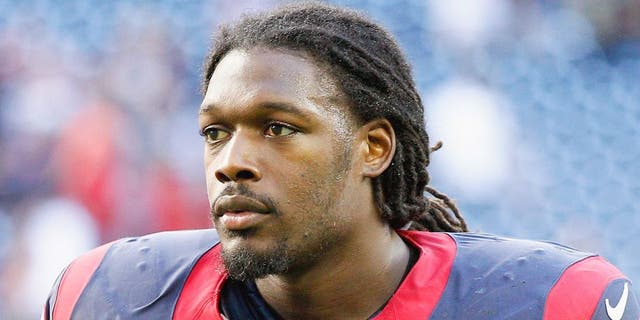 HOUSTON, TX - NOVEMBER 23: Jadeveon Clowney #90 of the Houston Texans leaves the field after 22-13 loss to the Cincinnati Bengals at NRG Stadium on November 23, 2014 in Houston, Texas. (Photo by Bob Levey/Getty Images)