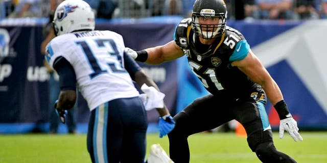 NASHVILLE, TN - OCTOBER 12: Paul Posluszny #51 of the Jacksonville Jaguars plays against the Tennessee Titans at LP Field on October 12, 2014 in Nashville, Tennessee. (Photo by Frederick Breedon/Getty Images)