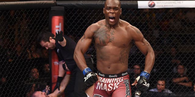 UBERLANDIA, BRAZIL - NOVEMBER 08: Ovince Saint Preux of the United States celebrates after defeating Mauricio âShogunâ Rua of Brazil by TKO in their light heavyweight bout during the UFC Fight Night at Sabiazinho Gymnasium on November 8, 2014 in Uberlandia, Brazil. (Photo by Buda Mendes/Zuffa LLC/Zuffa LLC via Getty Images)