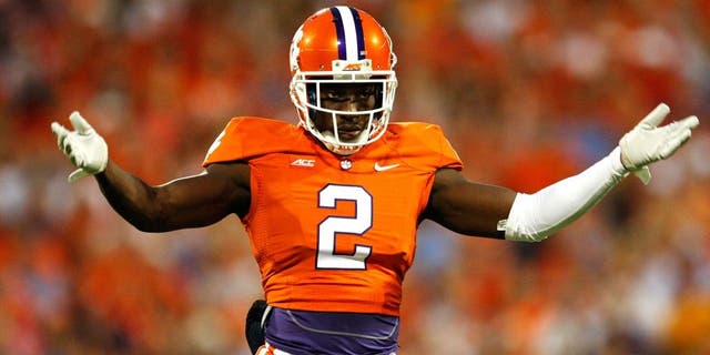 CLEMSON, SC - SEPTEMBER 27: Mackensie Alexander #2 of the Clemson Tigers pumps up the crowd during the game against the North Carolina Tar Heels at Memorial Stadium on September 27, 2014 in Clemson, South Carolina. (Photo by Tyler Smith/Getty Images)