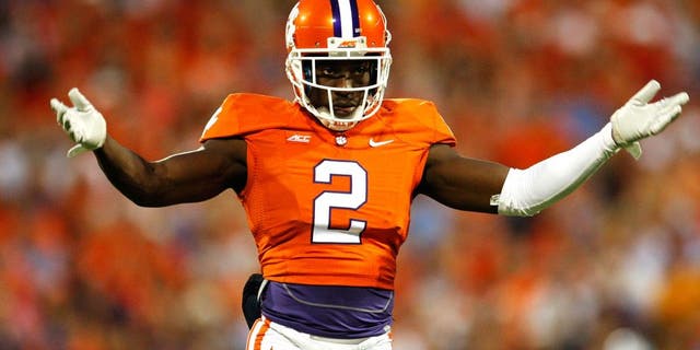 CLEMSON, SC - SEPTEMBER 27: Mackensie Alexander #2 of the Clemson Tigers pumps up the crowd during the game against the North Carolina Tar Heels at Memorial Stadium on September 27, 2014 in Clemson, South Carolina. (Photo by Tyler Smith/Getty Images)