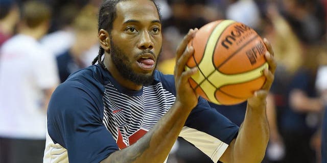 LAS VEGAS, NV - AUGUST 13: Kawhi Leonard #30 of the 2015 USA Basketball Men's National Team warms up before a USA Basketball showcase at the Thomas & Mack Center on August 13, 2015 in Las Vegas, Nevada. (Photo by Ethan Miller/Getty Images)