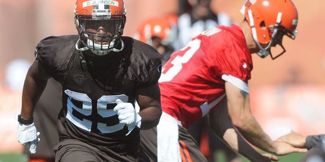 Jul 30, 2015; Berea, OH, USA; Cleveland Browns running back Duke Johnson Jr., (29) runs in motion during a play during training camp at the Cleveland Browns practice facility. Mandatory Credit: Ken Blaze-USA TODAY Sports