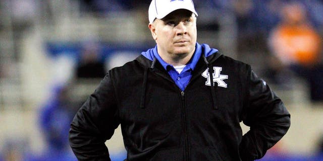 Nov 30, 2013; Lexington, KY, USA; Kentucky Wildcats head coach Mark Stoops during the game against the Tennessee Volunteers in the second half at Commonwealth Stadium. Tennessee defeated Kentucky 27-14. Mandatory Credit: Mark Zerof-USA TODAY Sports
