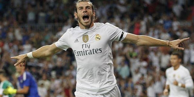 MADRID, SPAIN - AUGUST 29: Gareth Bale of Real Madrid celebrates after scoring the opening goal during the La Liga match between Real Madrid CF and Real Betis Balompie at Estadio Santiago Bernabeu on August 29, 2015 in Madrid, Spain. (Photo by Angel Martinez/Real Madrid via Getty Images)