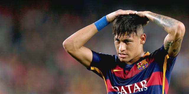 Neymar da Silva Santos Junior of FC Barcelona during the Joan Gamper Trophy match between Barcelona and AS Roma on August 5, 2015 at the Camp Nou stadium in Barcelona, Spain.(Photo by VI Images via Getty Images)