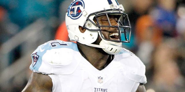 Dec 18, 2014; Jacksonville, FL, USA; Tennessee Titans tight end Delanie Walker (82) talks against the Jacksonville Jaguars during the second quarter at EverBank Field. Mandatory Credit: Kim Klement-USA TODAY Sports