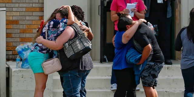 Texas High School Gunman In Custody Identified Ap Fox News 7308