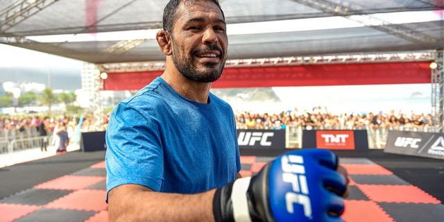 RIO DE JANEIRO, BRAZIL - JULY 29: Heavyweight contender Antonio Rodrigo 'Minotauro' Nogueira of Brazil holds an open training session at Pepe Beach on July 29, 2015 in Rio de Janeiro, Brazil. (Photo by Buda Mendes/Zuffa LLC/Zuffa LLC via Getty Images)