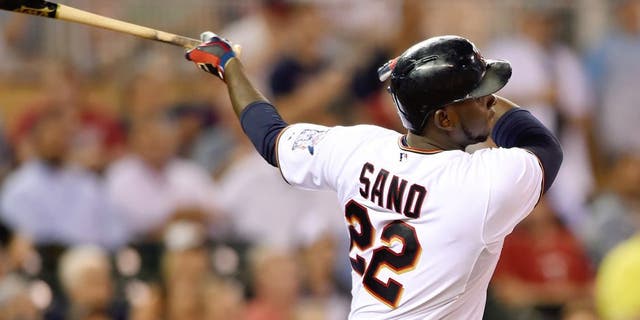 MINNEAPOLIS, MN - SEPTEMBER 1: Miguel Sano #22 of the Minnesota Twins hits a solo home run against the Chicago White Sox during the seventh inning of the game on September 1, 2015 at Target Field in Minneapolis, Minnesota. The Twins defeated the White Sox 8-6. (Photo by Hannah Foslien/Getty Images)