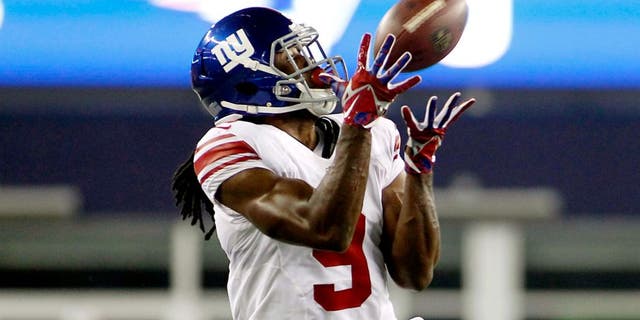 Sep 3, 2015; Foxborough, MA, USA; New York Giants wide receiver Geremy Davis (9) makes a reception during the fourth quarter against the New England Patriots at Gillette Stadium. Mandatory Credit: Stew Milne-USA TODAY Sports