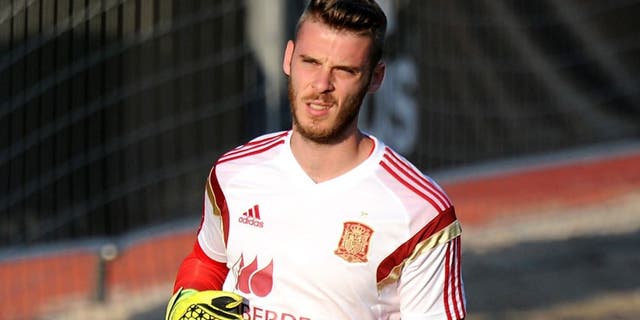 MADRID, SPAIN - SEPTEMBER 02: David de Gea looks on during the Spain training session at Ciudad de Futbol on September 2, 2015 in Las Rozas, Spain. (Photo by Denis Doyle/Getty Images)