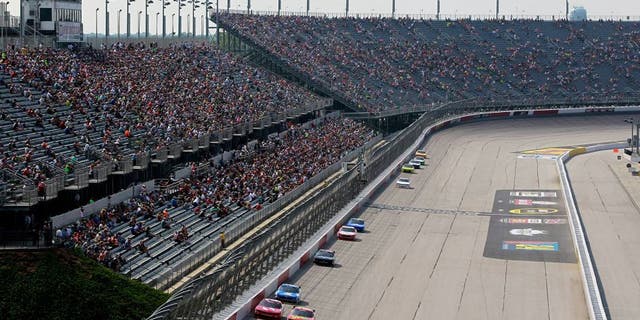 DARLINGTON, SC - SEPTEMBER 05: Cars race during the NASCAR XFINITY Series VFW Sport Clips Help A Hero 200 at Darlington Raceway on September 5, 2015 in Darlington, South Carolina. (Photo by Brian Lawdermilk/NASCAR via Getty Images)