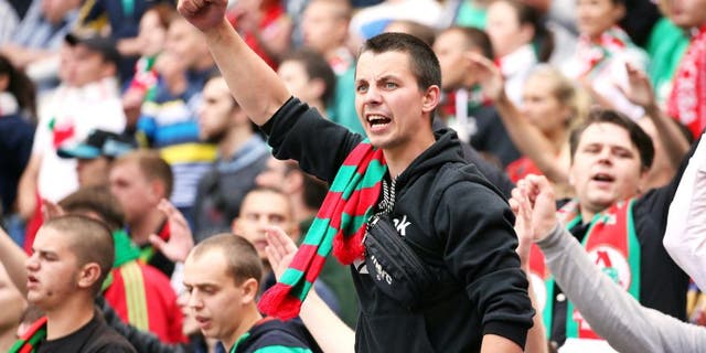 MOSCOW, RUSSIA - AUGUST 16: Fans of FC Lokomotiv Moscow during the Russian Premier League match between FC Lokomotiv Moscow and FC Terek Grozny at the Lokomotiv Stadium on August 16, 2015 in Moscow, Russia. (Photo by Epsilon/Getty Images)