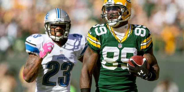 Report: Packers bringing back Jones to beef WR up corps