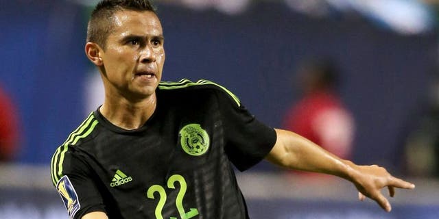 CHICAGO, IL - JULY 09: Paul Aguilar of Mexico during the CONCACAF Gold Cup match between Mexico and Cuba at Soldier Field on July 9, 2015 in Chicago, Illinois. (Photo by Matthew Ashton - AMA/Getty Images)