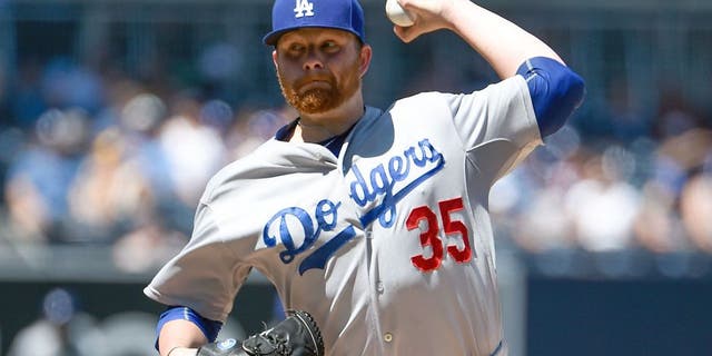 SAN DIEGO, CA - SEPTEMBER 6: Brett Anderson #35 of the Los Angeles Dodgers pitches during the first inning of a baseball game against the Los Angeles Dodgers at Petco Park September, 6, 2015 in San Diego, California. (Photo by Denis Poroy/Getty Images)