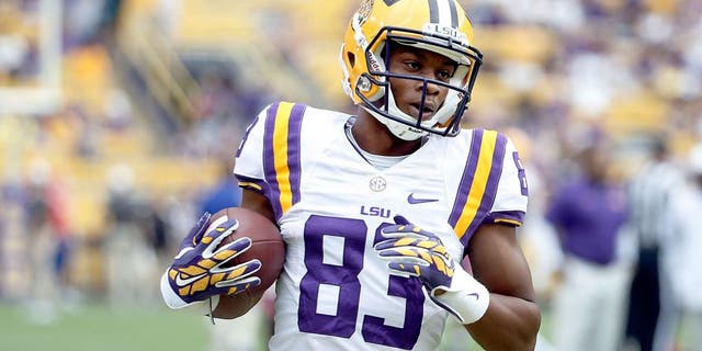 BATON ROUGE, LA - SEPTEMBER 06: Travin Dural #83 of the LSU Tigers participates in warmups prior to a game against the Sam Houston State Bearkats at Tiger Stadium on September 6, 2014 in Baton Rouge, Louisiana. LSU won the game 56-0. (Photo by Stacy Revere/Getty Images) *** Local Caption *** Travin Dural
