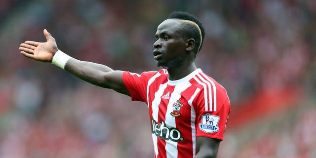 SOUTHAMPTON, ENGLAND - AUGUST 30: Sadio Mane of Southampton gestures during the Barclays Premier League match between Southampton and Norwich City on August 30, 2015 in Southampton, United Kingdom. (Photo by Catherine Ivill - AMA/Getty Images)